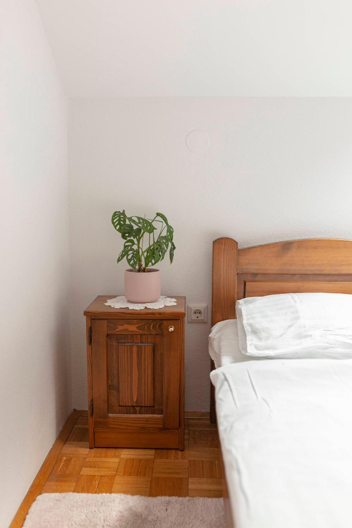 Bed And Breakfast Mili Vrh Kamnik Bagian luar foto